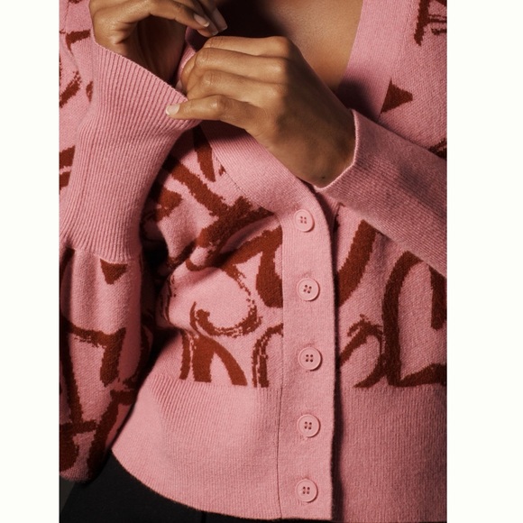 NWT Anthropologie Maeve V-Neck  Hearts Print Cardigan Sweater - Picture 4 of 13